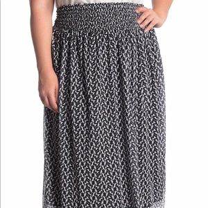 Max Studio Skirt